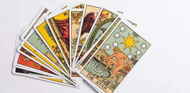 Czy tarot tak czy nie z 2 kart naprawdę działa? Odkryj prawdę! Czy tarot tak czy nie z 2 kart naprawdę działa? Odkryj prawdę!
